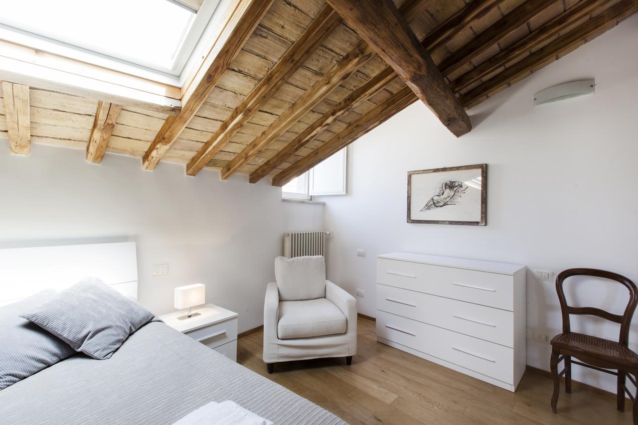 Habitat'S Navona Pantheon Attic * Rome